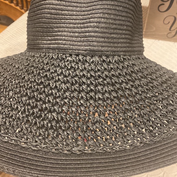 J. Crew Black Straw Floppy Hat - NWT - Picture 2 of 4